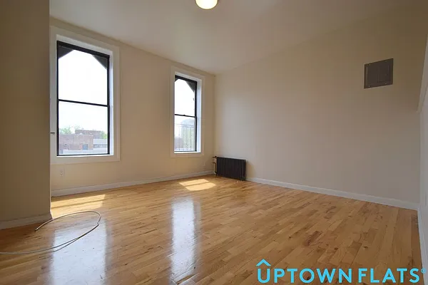 Rented by Uptown Flats LLC | media 11