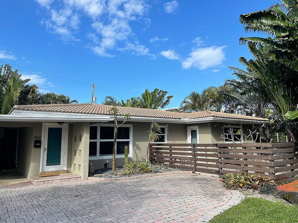 1st image of 2900 Coral Shores Dr