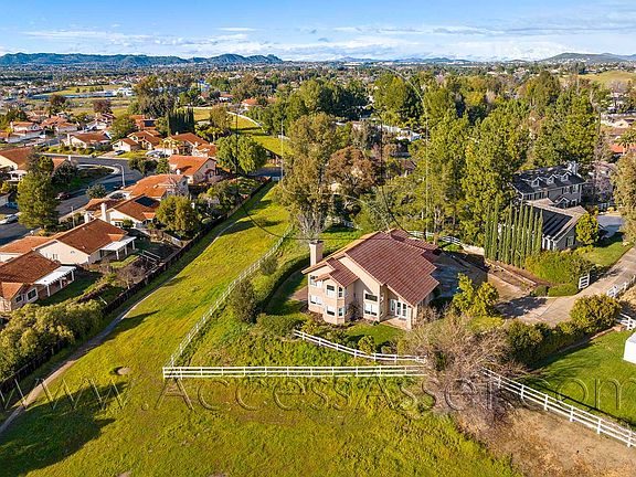 5th image of 29620 Monte Verde Rd
