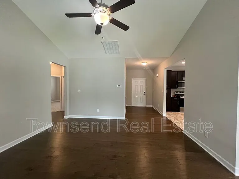 2513 Owlands Ct — Photo 4