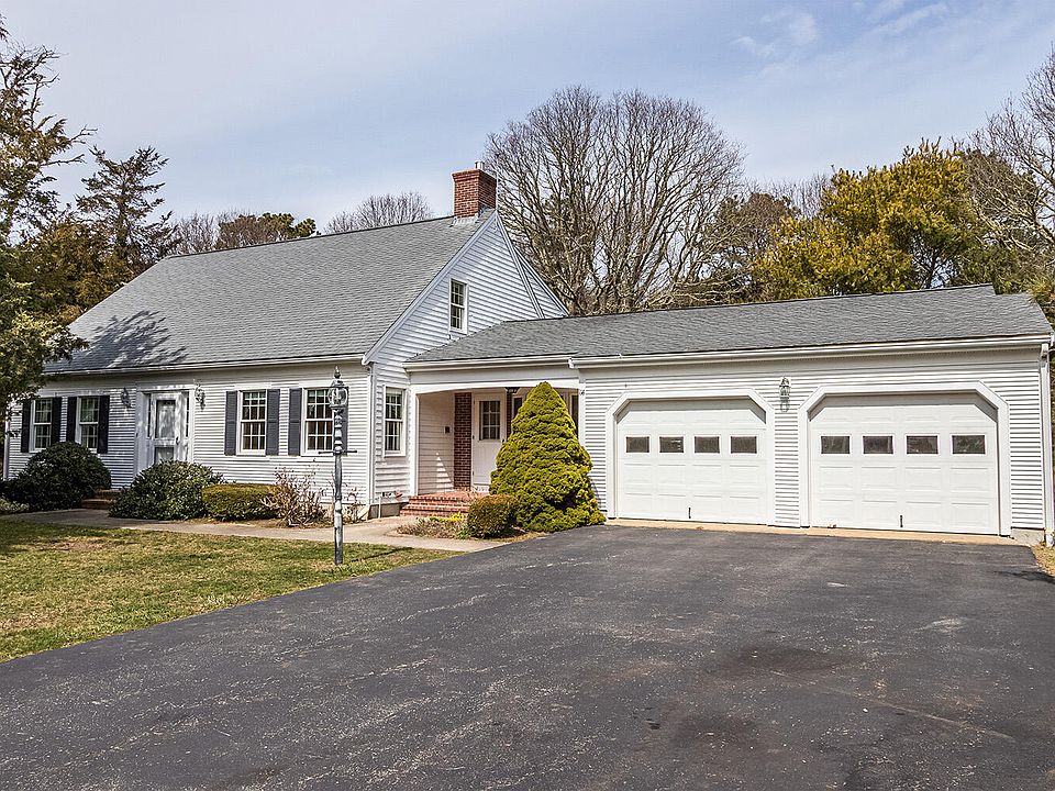 114 Colonial Way, Falmouth, MA 02540 MLS 22201227 Zillow