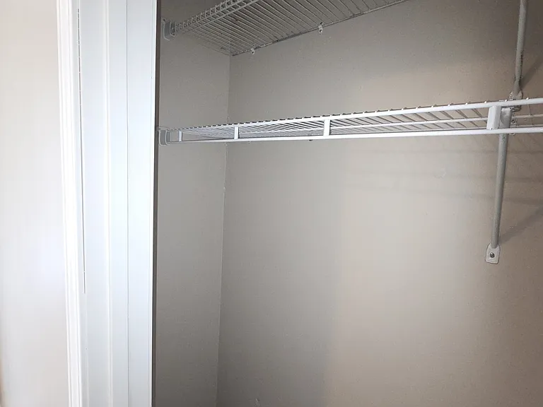 95 Ashton Ct — Photo 45