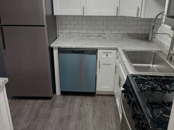 12151 S Western Ave #4, Blue Island, IL 60406