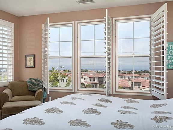 MBR with ocean views!