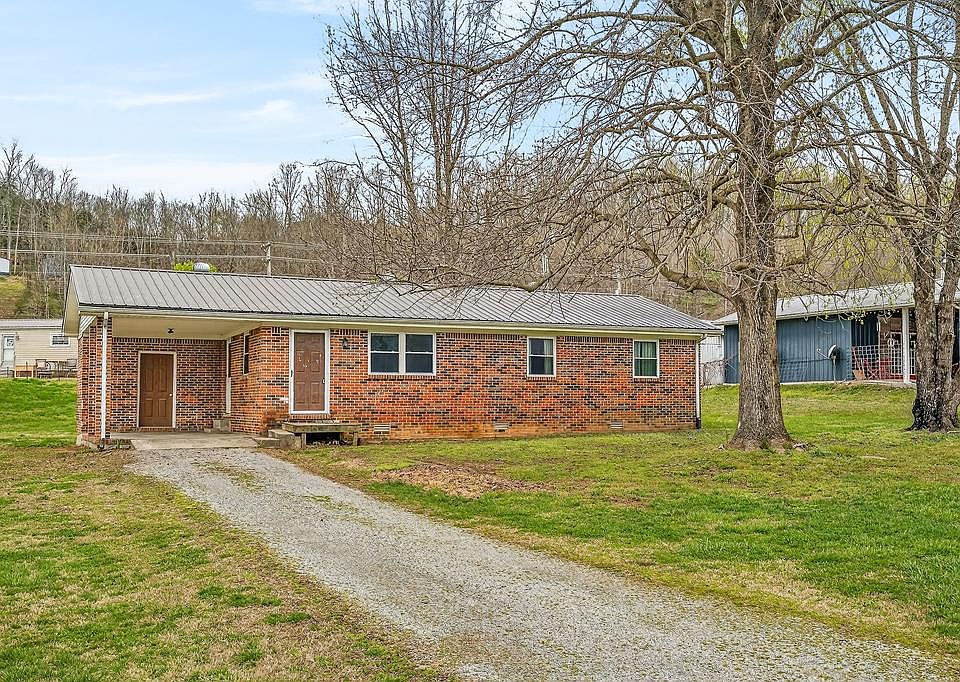 1st image of 1105 Riverside Dr