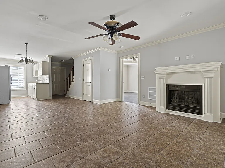 103A Lee Ln — Photo 7