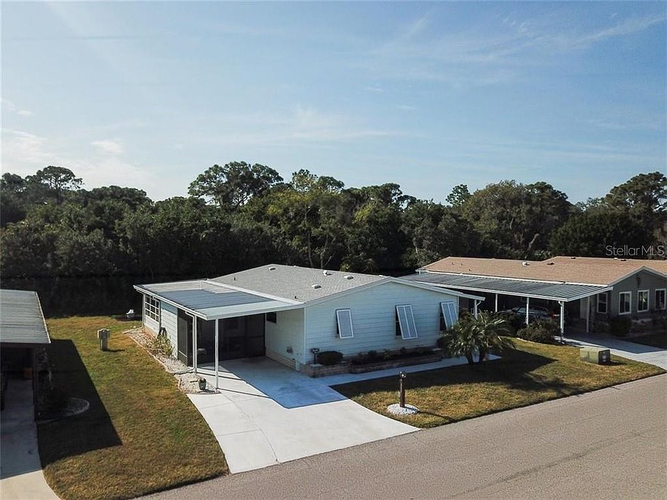 1st image of 712 Watersedge St