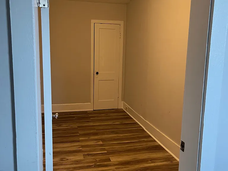 125 Main St #1 — Photo 6