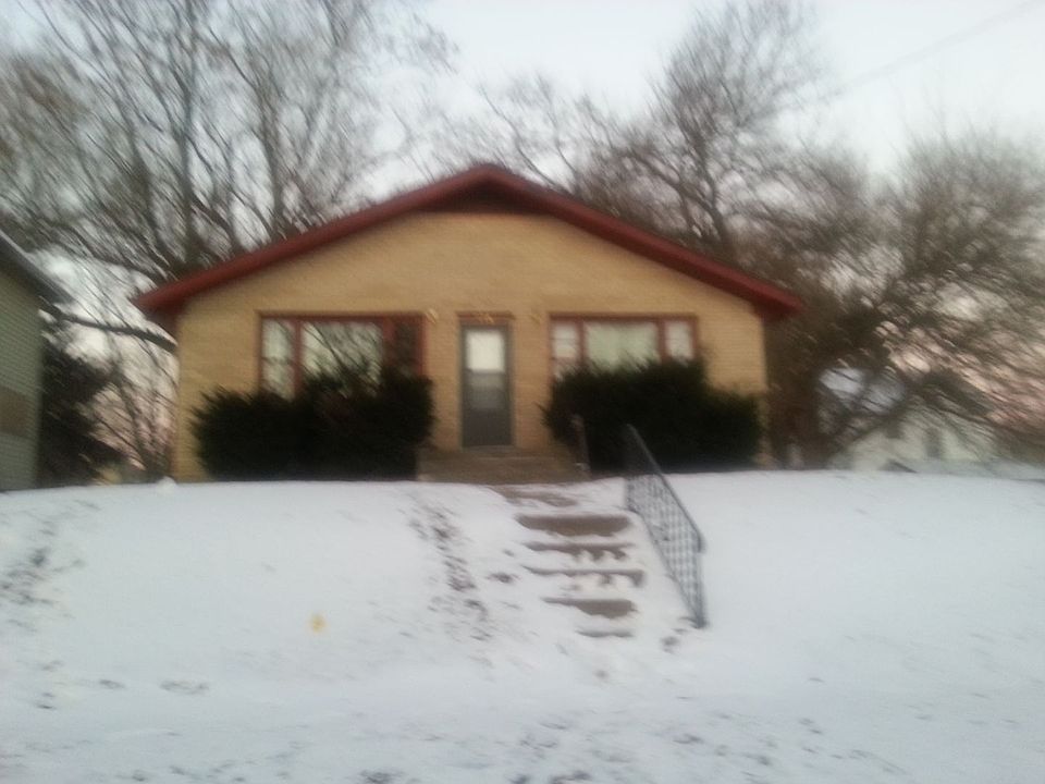 1st image of 118 N Independence Ave #118
