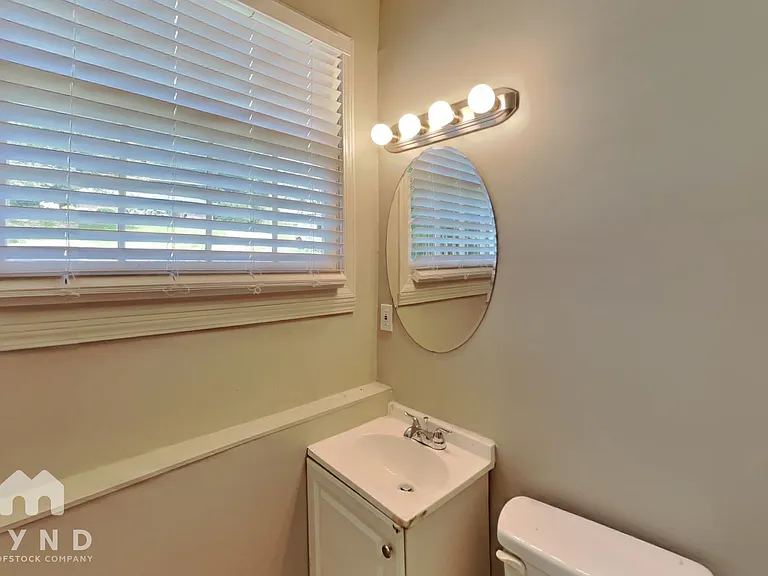3798 Leach Rd — Photo 16