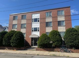 21 Staples Ave APT 25, Everett, MA 02149