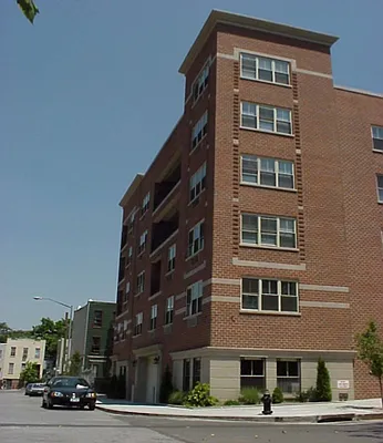 Rented by Realty Advisors Group | media 58