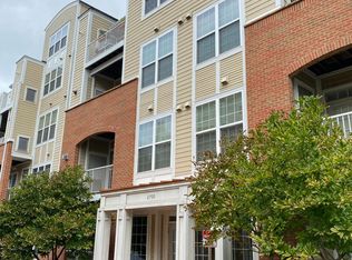 2700 Bellforest Ct APT 103, Vienna, VA 22180
