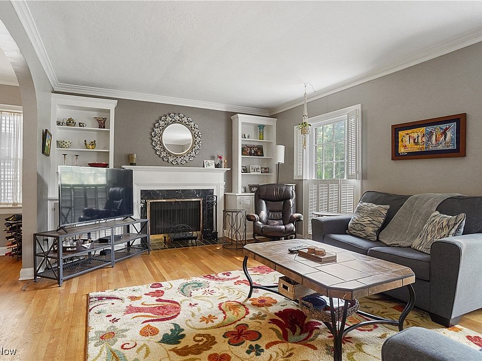 3696 Tolland Rd, Shaker Heights, OH 44122 | Zillow