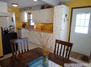 144 Gresham Ave N, Oakdale, MN 55128