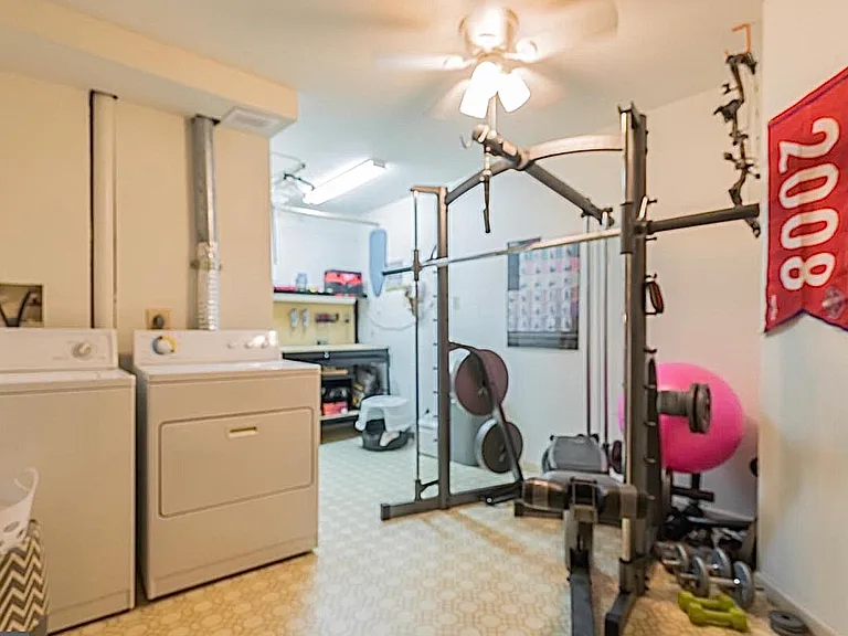 1731 Jones Falls Ct — Photo 17