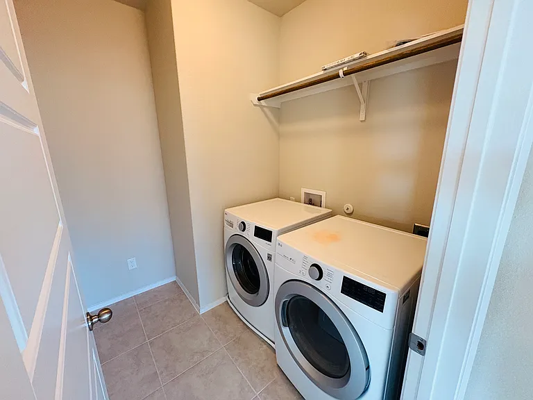 Washer & Dryer