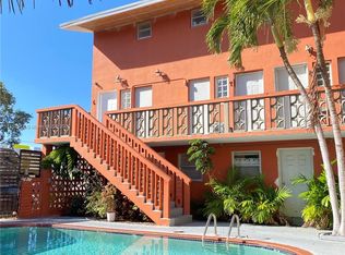 421 NE 68th St APT 6, Miami, FL 33138
