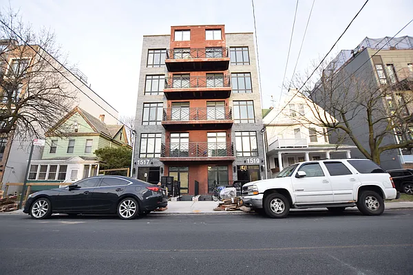 Rented by null | media 9