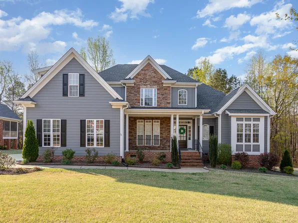 304 Tallowwood Dr, Garner, NC 27529