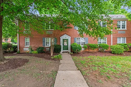 2 Ashby St #C Photo 1 2 Ashby St #C Photo 1
