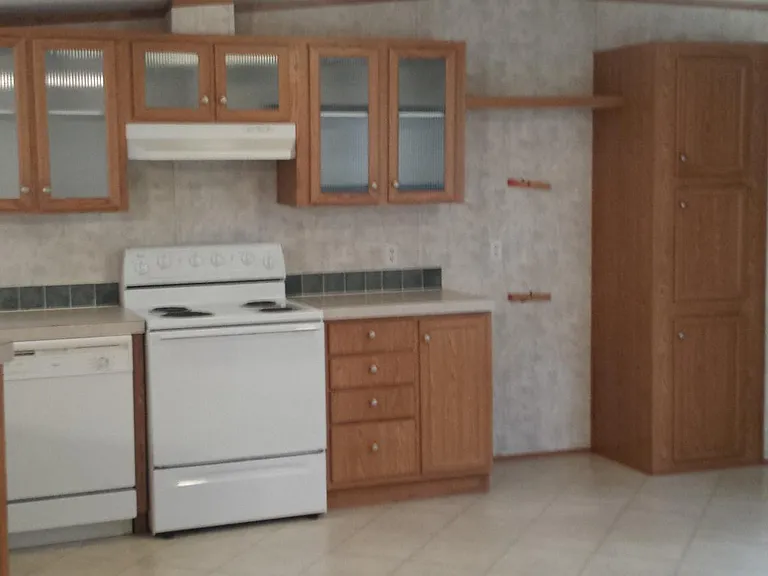 259 Lee Rd — Photo 3