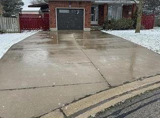 41 Hillside Rd, Ingersoll, ON N5C 4B7