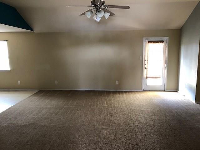 1st image of 5811 Hercules Ave