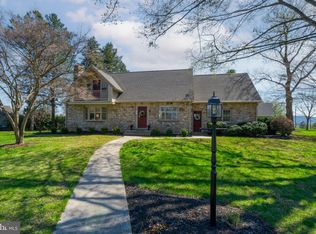 9 Juliada Dr, Lebanon, PA 17042
