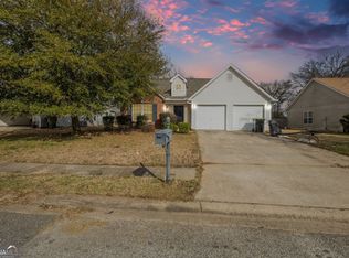 118 Covington Cv, Byron, GA 31008