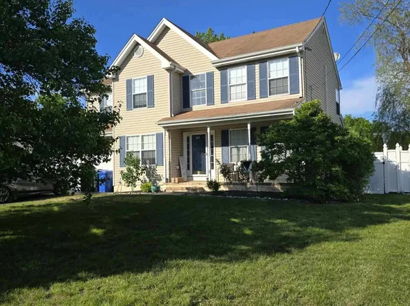 121 Gaff Rd, Manahawkin, NJ 08050