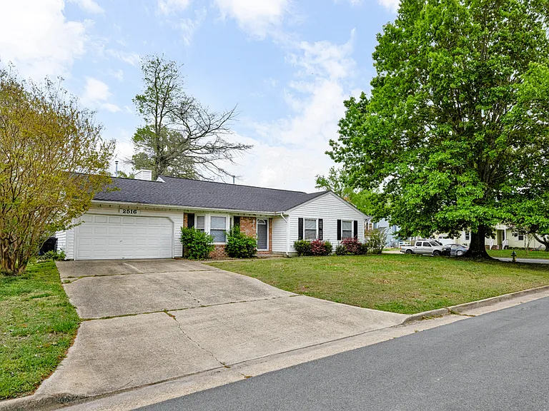 2516 Millhaven Ct — Photo 30