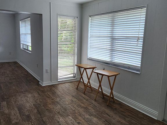 5th image of 27639 Roslin Dr #1A