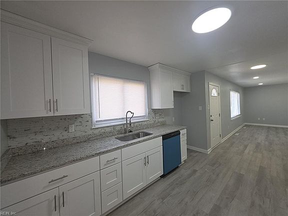 4th image of 725 Potter Rd