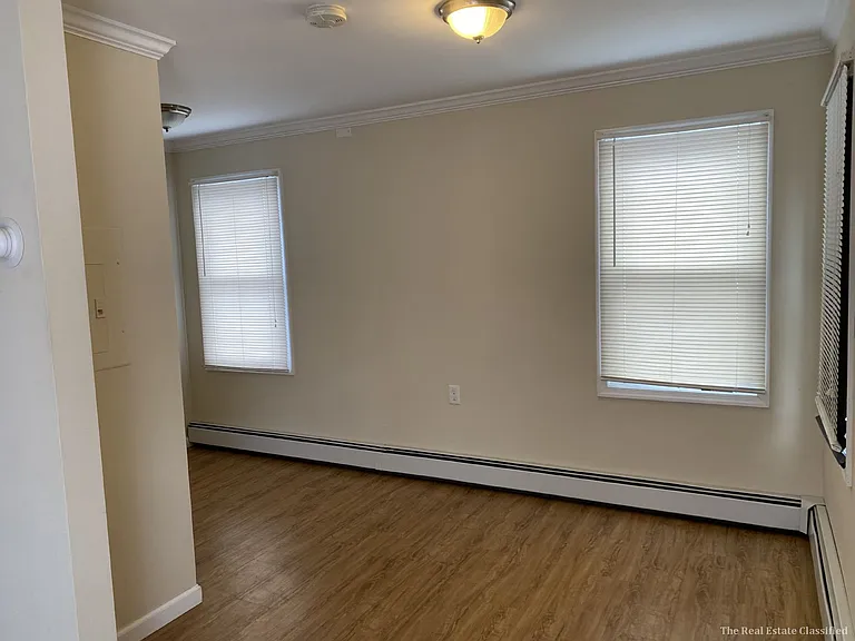 67 Fremont Ave #B1 — Photo 3