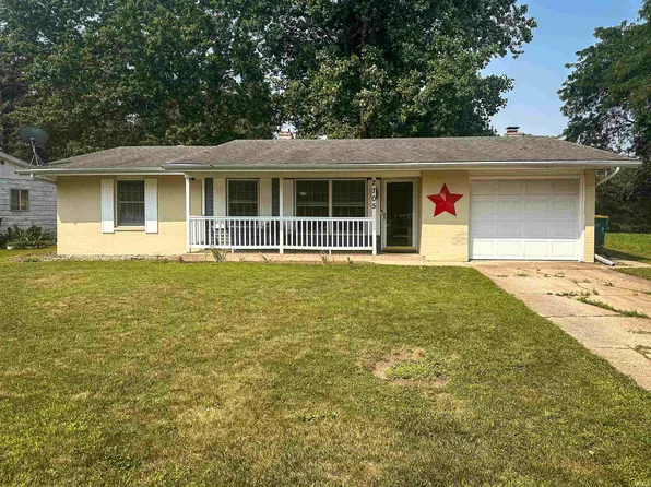 2705 Lenson Dr, Mishawaka, IN 46545