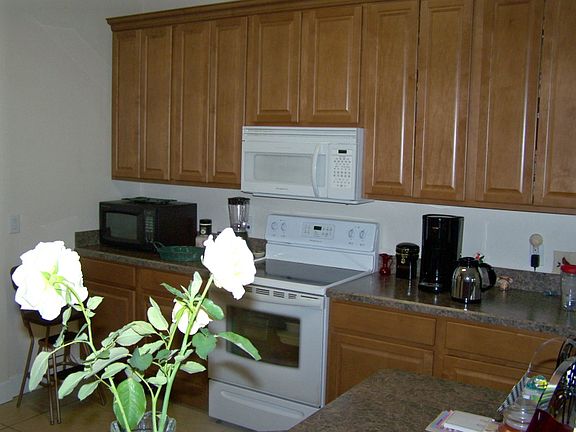 5th image of 443 SW Covey Ct