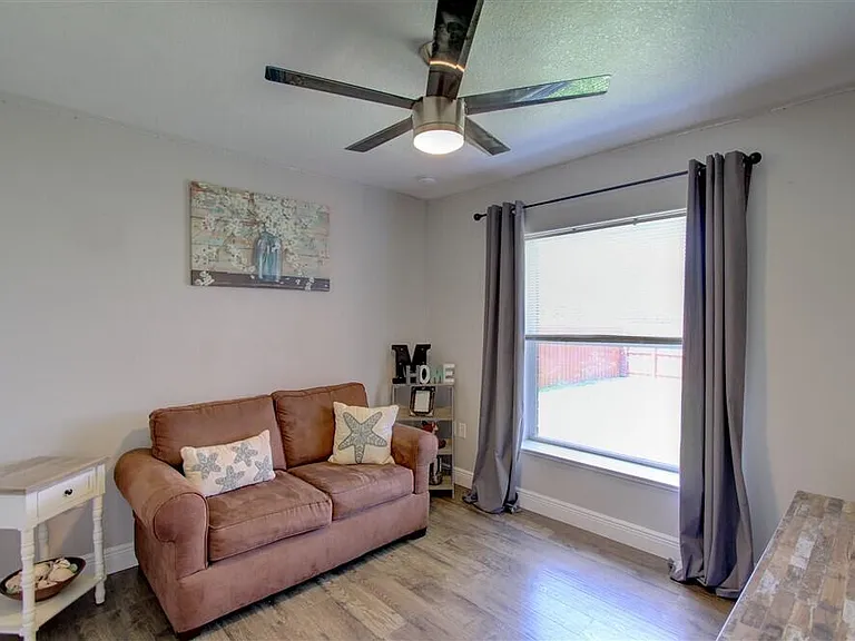 125 Palm Cir — Photo 14