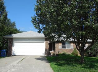 3333 S Ridgecrest Ave, Springfield, MO 65807