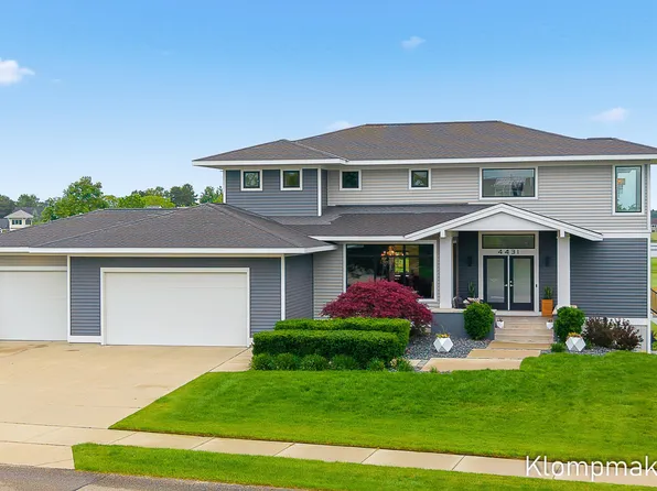 4431 Grand Point, Holland, MI 49424