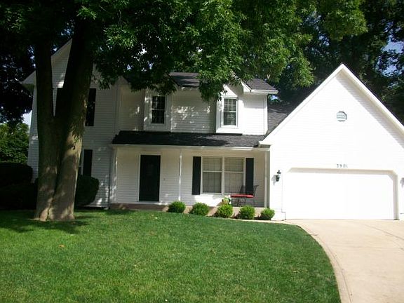 5th image of 3901 NE Woodridge Dr