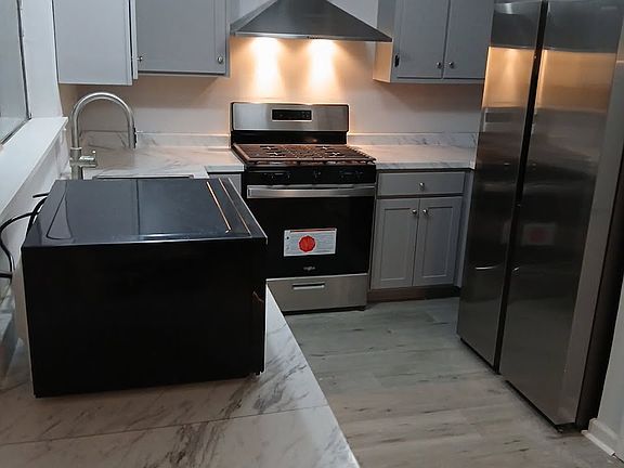 2nd image of 130 Creekmont Way
