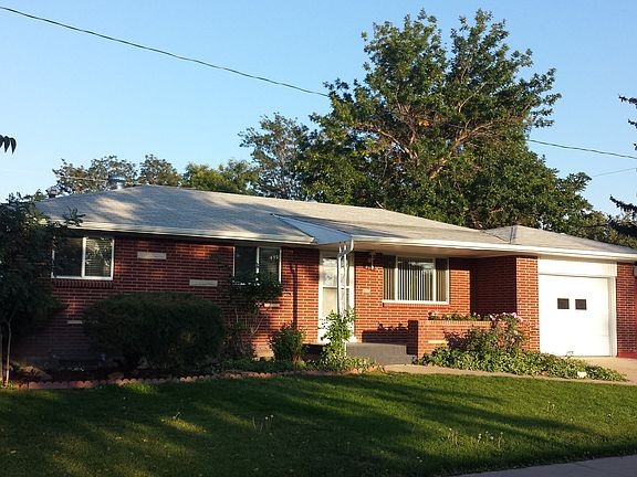 Corner Lot - Park Nearby