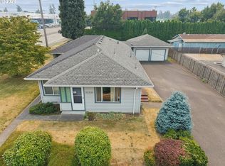 22222 SE Ash St, Gresham, OR 97030