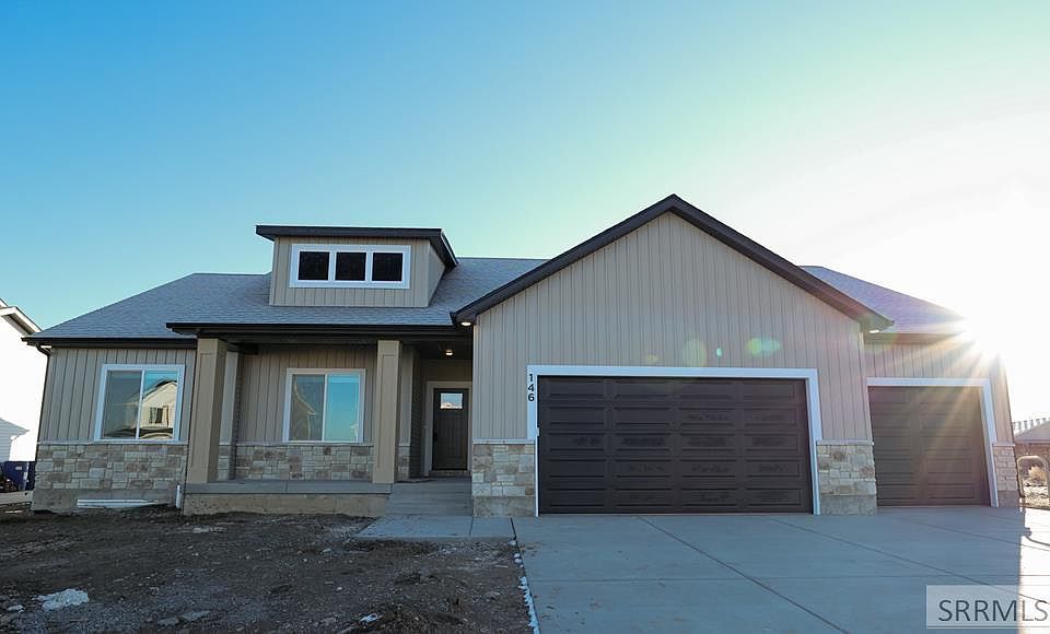 1st image of 146 Hailey Creek Ave