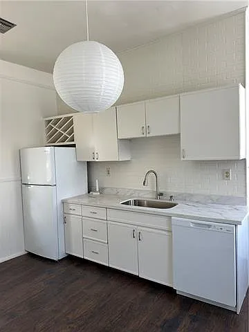 727 Esplanade Ave #203 — Photo 5
