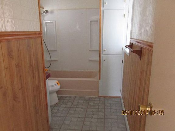 4th image of 1301 Broadway Ave