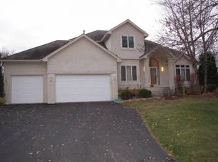 3301 Burnsville Pkwy E, Burnsville, MN 55337
