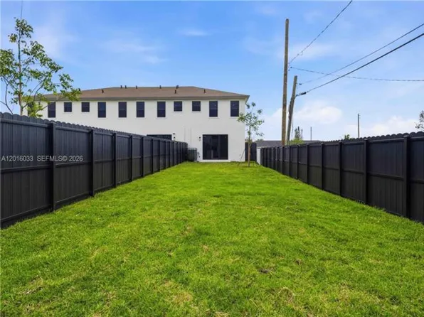 22352 SW 115th Ct, Miami, FL 33170