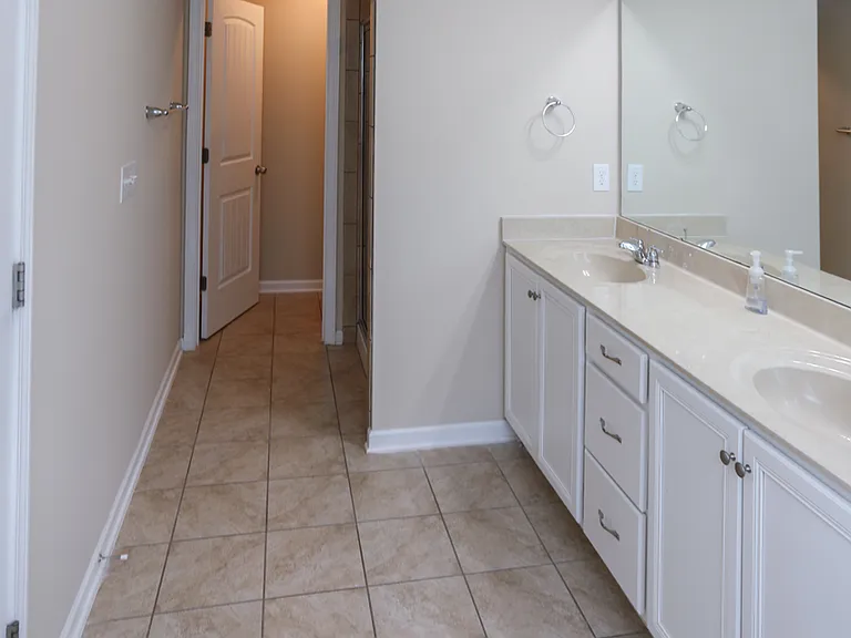 336 Duchart Ln — Photo 13